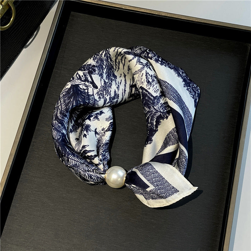 🧣 Effortless Glamour: Pop-On Pearl Necklace Scarf ✨