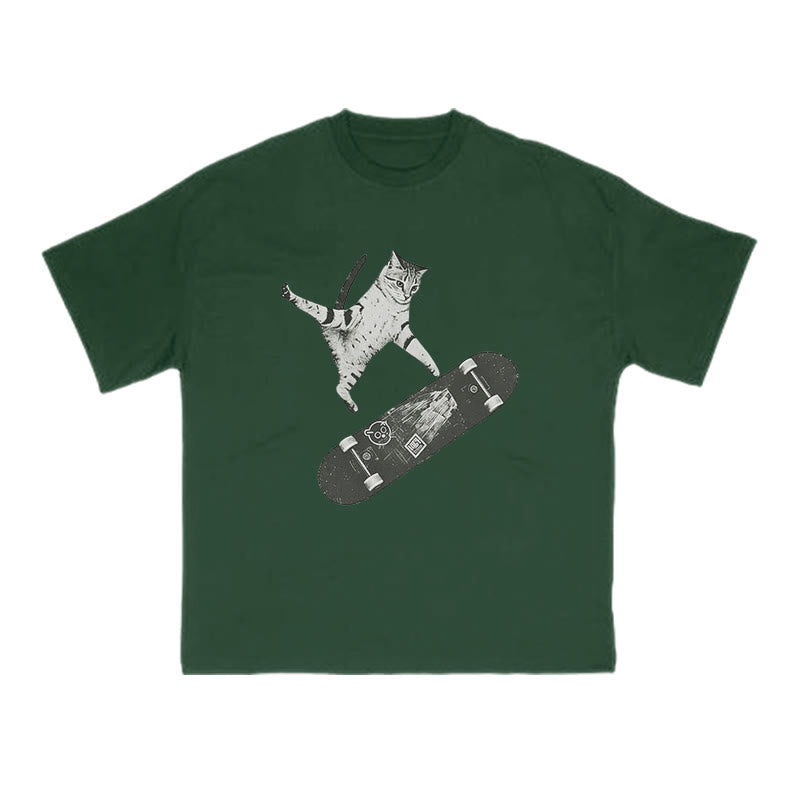A Skateboarding Tabby Cat Print T-shirt