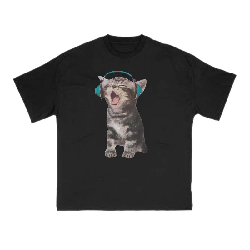 Funny Tabby Cat Wearing Headphones Print T-shirt