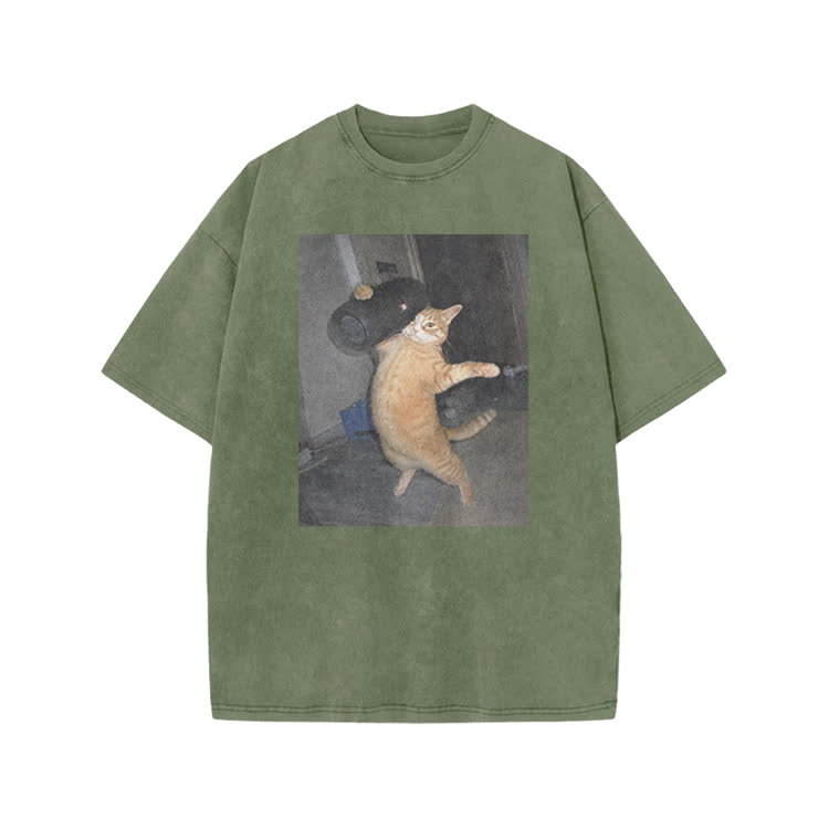 Vintage Minimal Streetwear Cat Graphic Print Acid Washed T-Shirt