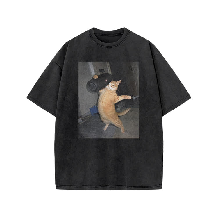 Vintage Minimal Streetwear Cat Graphic Print Acid Washed T-Shirt