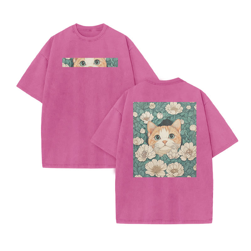 A Black Cat Hidden Among Clusters Of White Flowers Print Acid Washed T-shirt