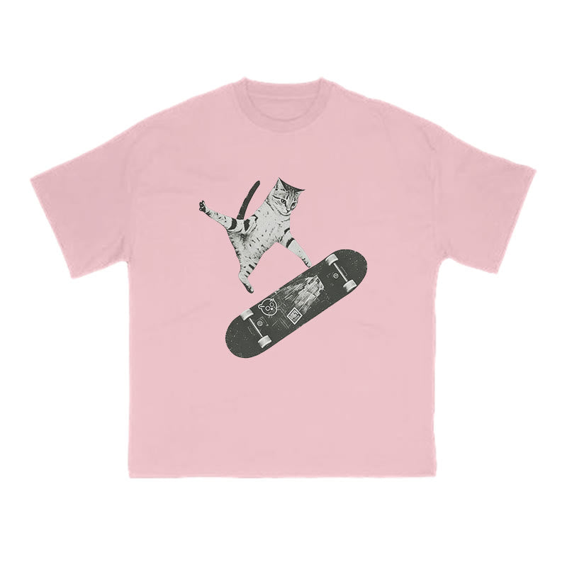 A Skateboarding Tabby Cat Print T-shirt