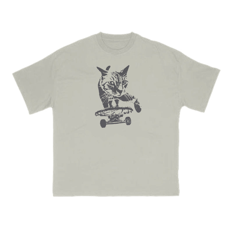 A Tabby Cat Skateboarding Print T-shirt