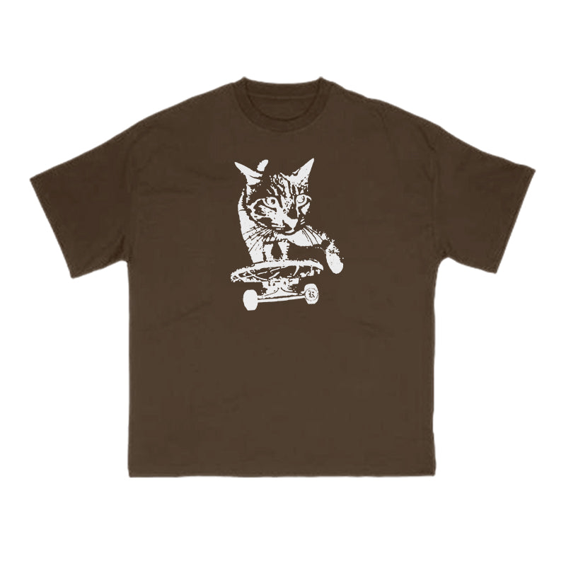 A Tabby Cat Skateboarding Print T-shirt