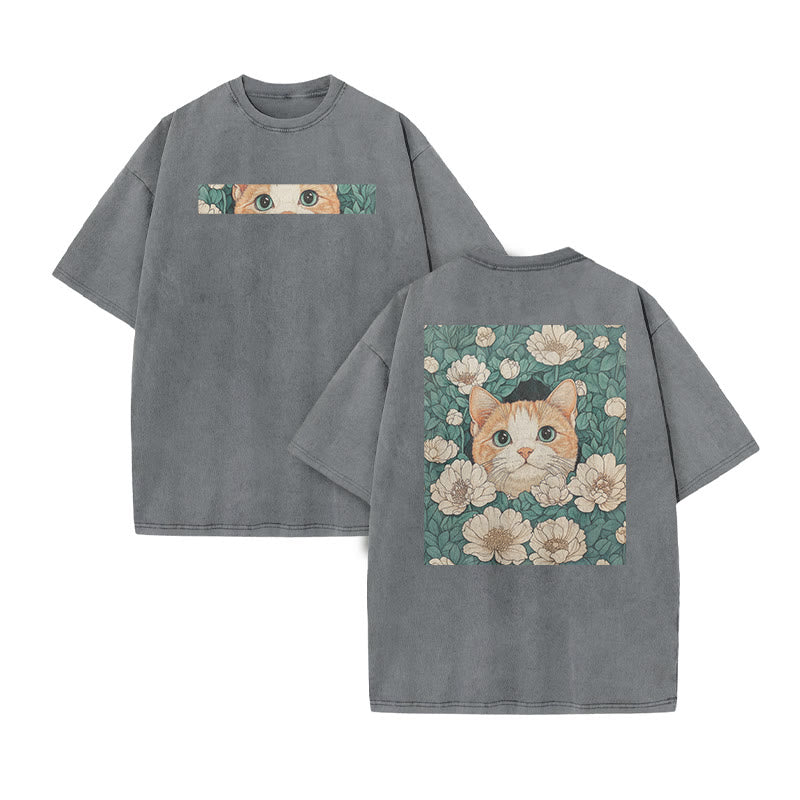 A Black Cat Hidden Among Clusters Of White Flowers Print Acid Washed T-shirt