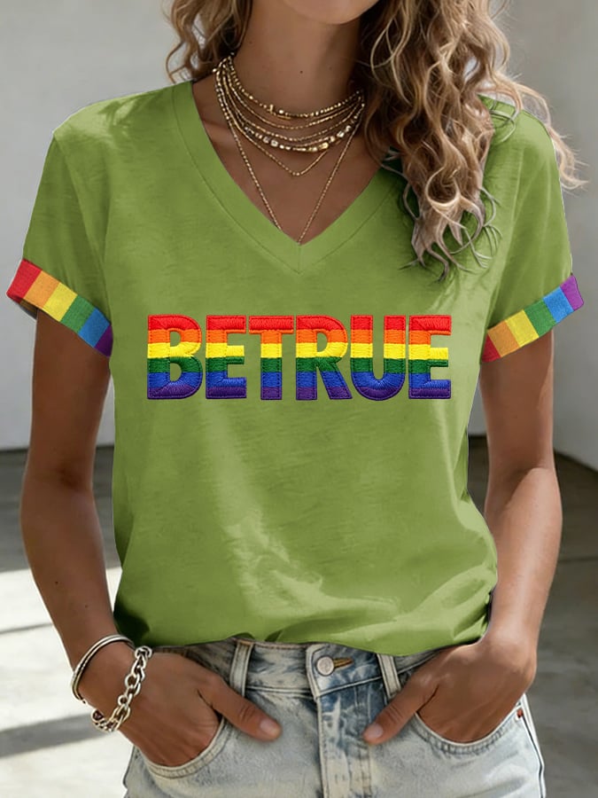 V-Neck Retro Pride Parade Be True Just Love It Print T-Shirt