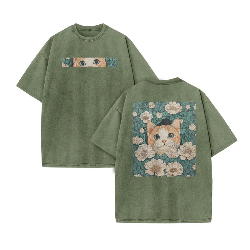 A Black Cat Hidden Among Clusters Of White Flowers Print Acid Washed T-shirt