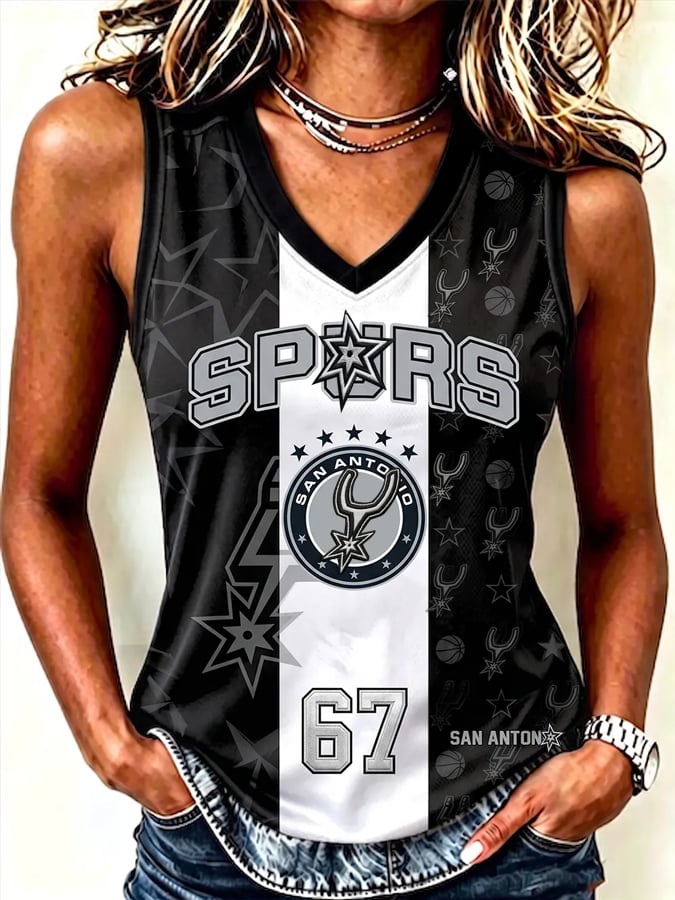 Classic Basketball Fan Graphic Short-Sleeved Shirt