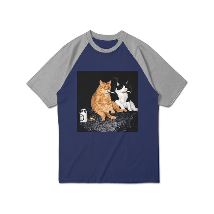 Vintage Smoking Cats Graphic Print Raglan Sleeve T-Shirt