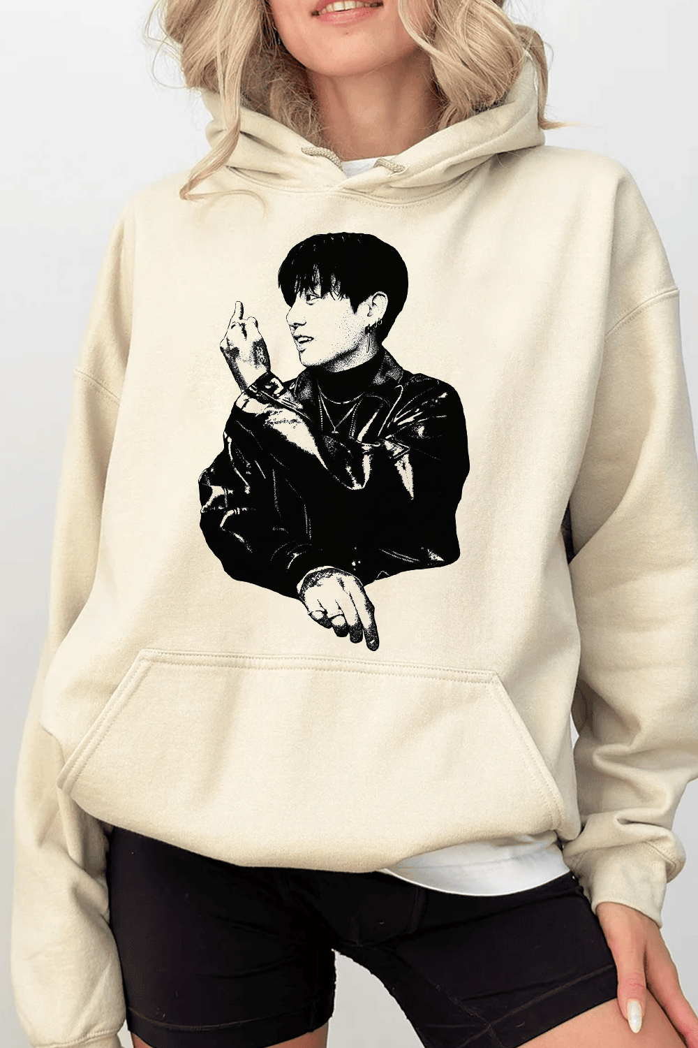 Jungkook Hoodie😘