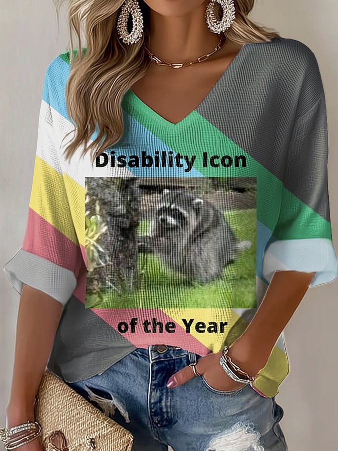 V-Neck Retro Jimothy Raccoon Disability Icon Of The Year Print T-Shirt