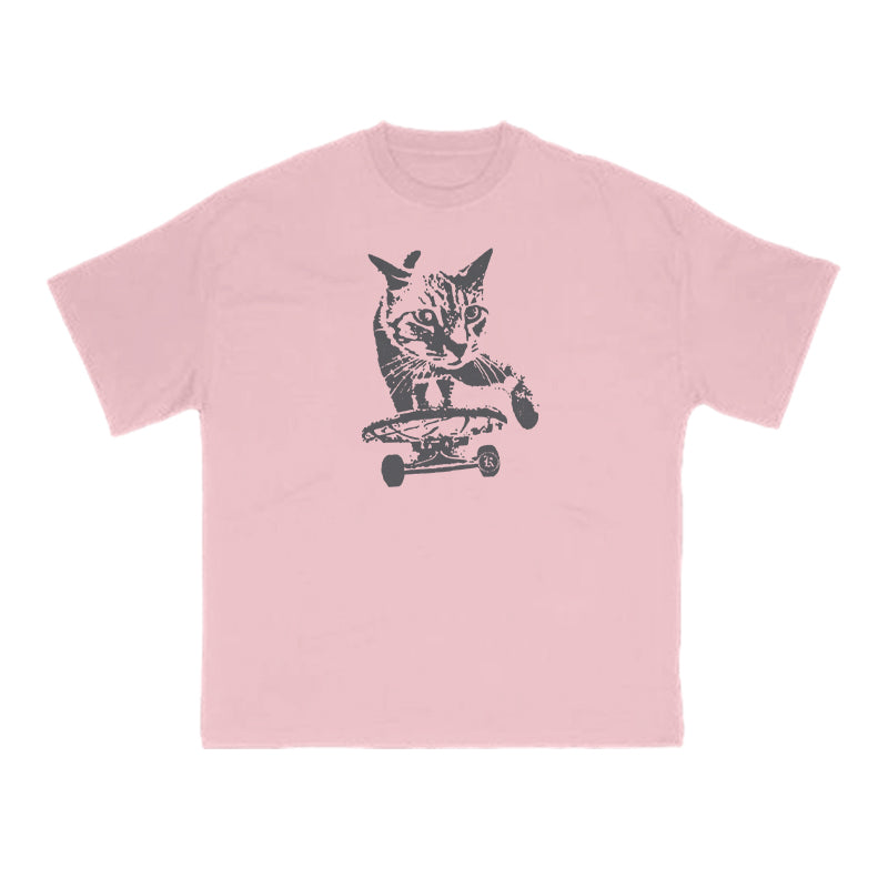 A Tabby Cat Skateboarding Print T-shirt