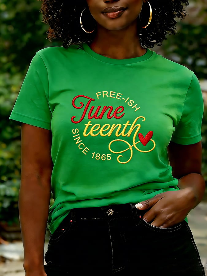 Women's Black Casual June Festival Printed Short-Sleeve Crew Neck T-Shirt