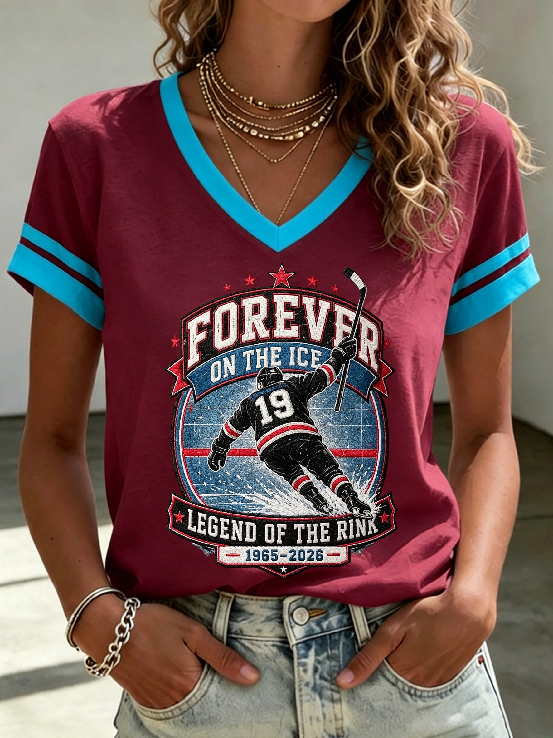 Women's Hockey Heritage Print V Neck T-shirt