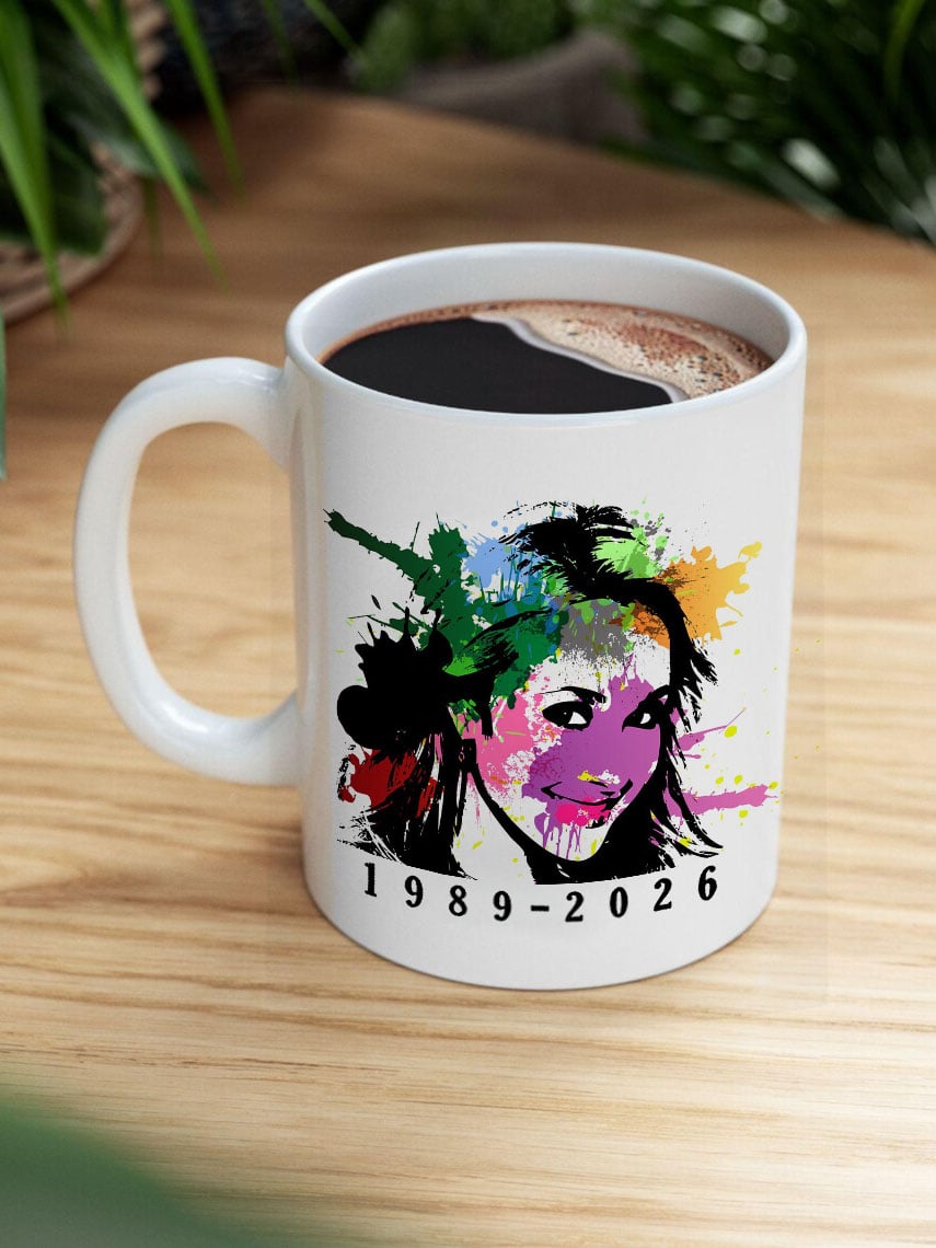 Retro Never Fades Print Mug